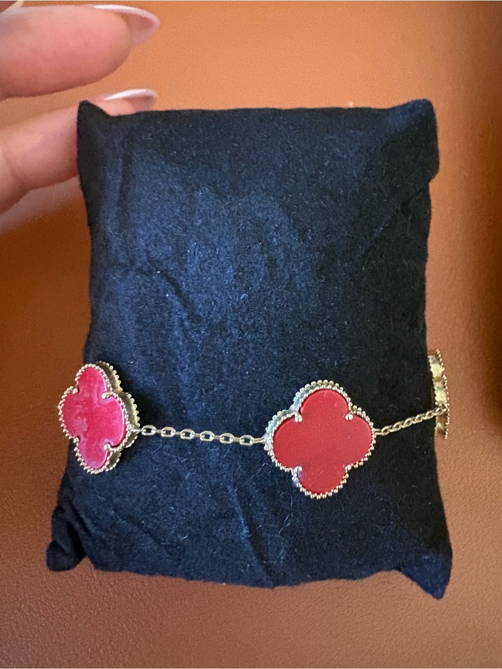 14k solid gold Gold Chain Bracelet with Red Clover Motifs